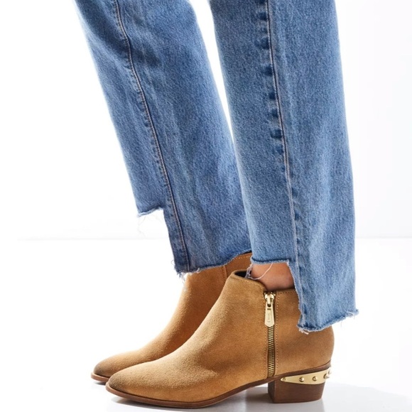 Circus By Sam Edelman Holt Suede Studded Ankle Boots Size 6 - Picture 2 of 12